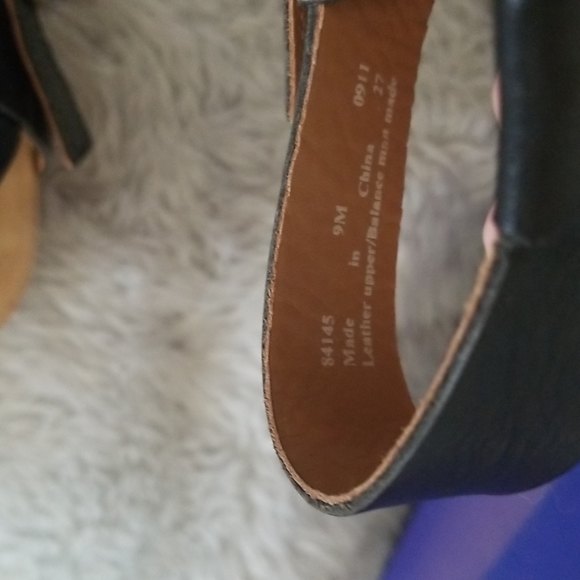 🔮 Clarks Black Cork Wedge Sandals size 9 - Picture 8 of 9